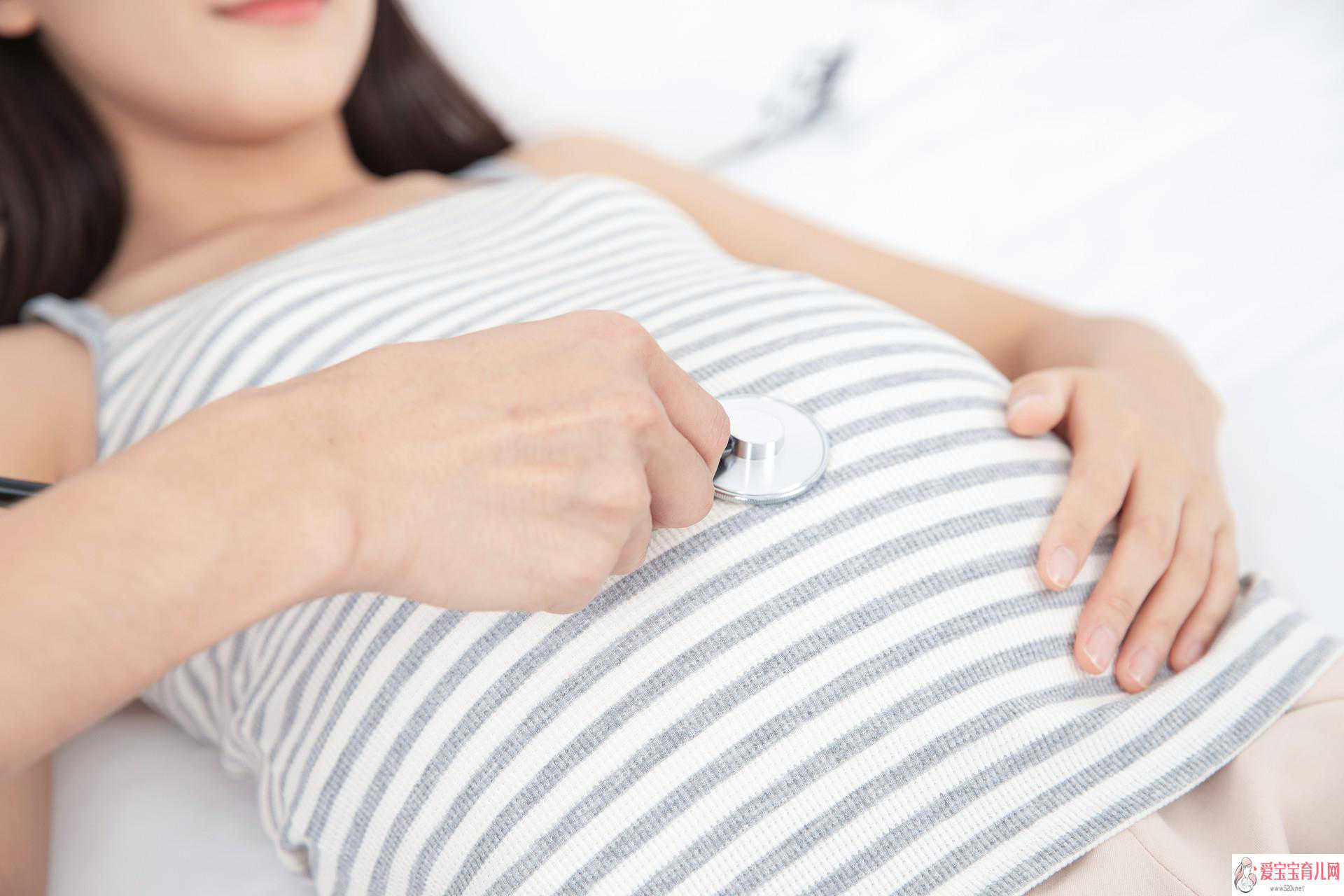 北京借卵子怀孕的孩子像谁，孕妇吃桑葚胎儿会长胎记吗